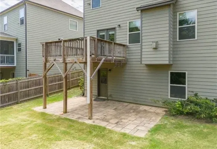 4368 Mantova Dr — Photo 34