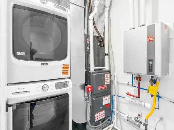 124 Glenwood Avenue image 30 of 42