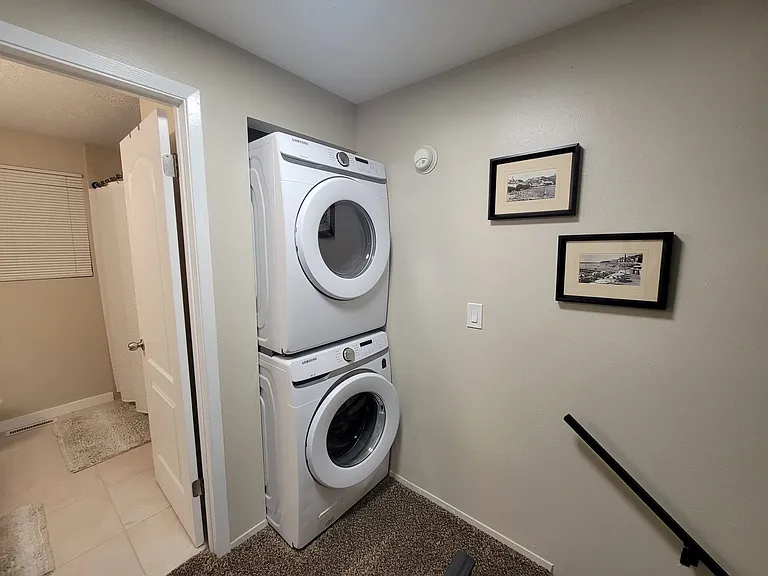 1220 S Security Ln — Photo 12