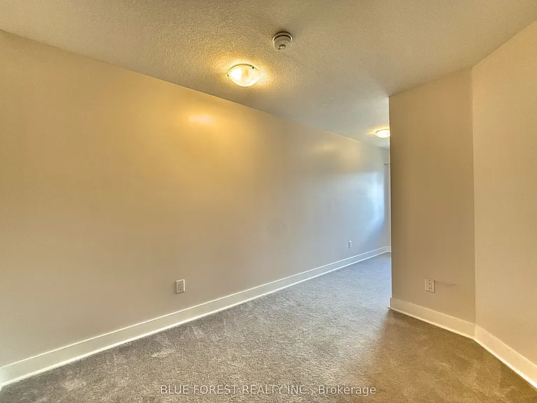 2112 Meadowgate Blvd #47 — Photo 20