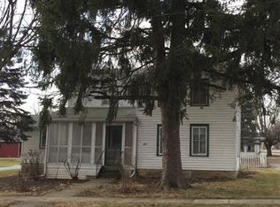 245 N Hickory St, Waterman, IL 60556