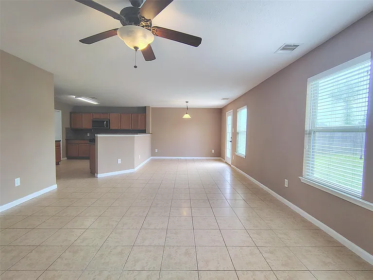 1206 Larks Trace Ln — Photo 5