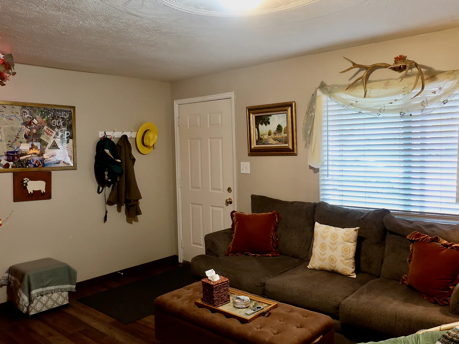 2 bed, 610 sqft, $1,525 — Photo 3