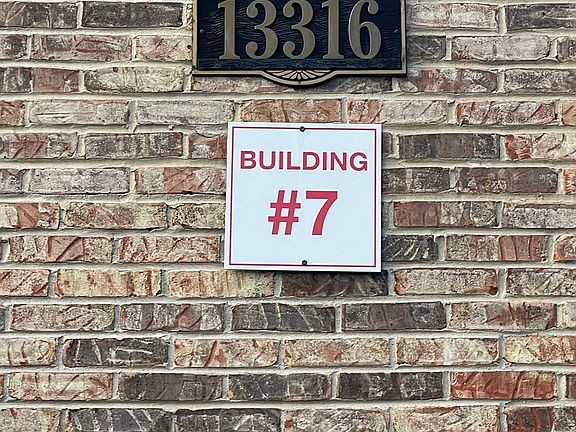 4th image of 13316 W Circle Drive Pkwy APT 704