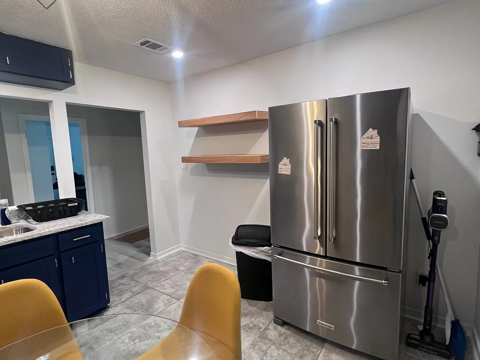 4584 Tamarind Dr — Photo 2