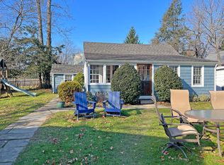 49 Kings Hwy N, Westport, CT 06880