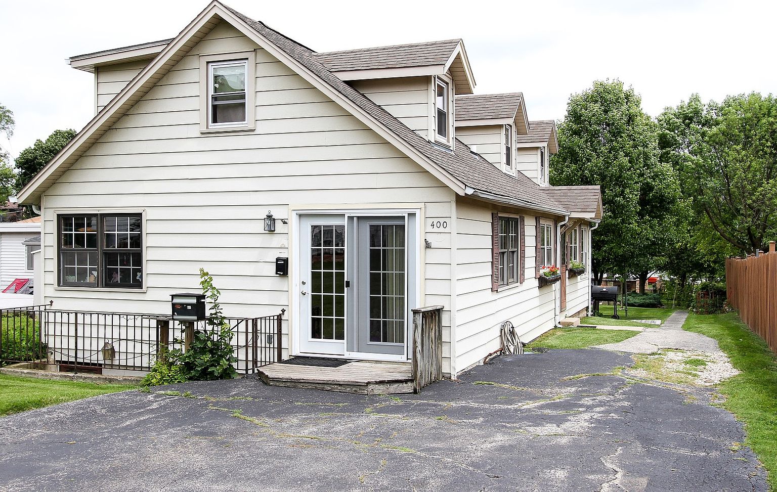 400 N Main St, Wauconda, IL 60084 Zillow