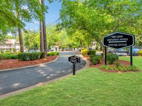 The Cove Apartment Homes