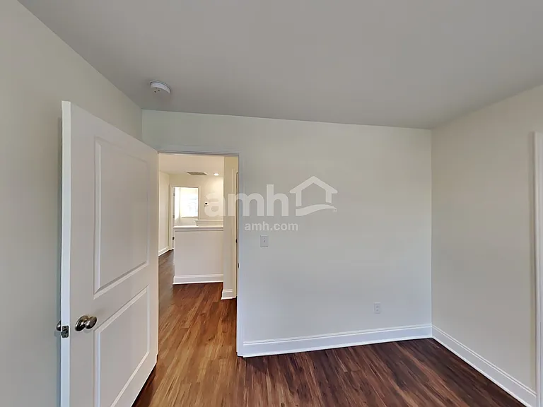 5231 Valor Dr — Photo 24