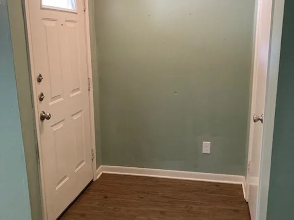 2323 De Lee St APT 32, Bryan, TX 77802