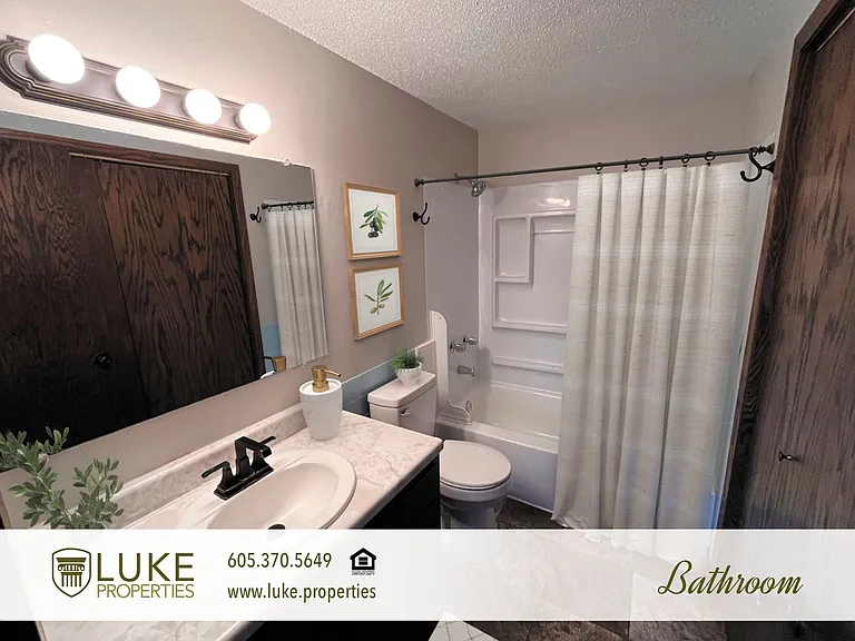 205 N Eastern Ave #4 — Photo 10