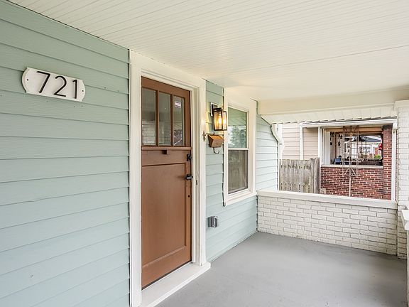 5th image of 721 N Bradley Ave