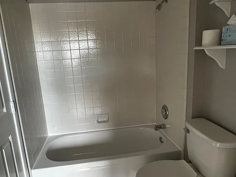 300 Amber Pine St #207 — Photo 28