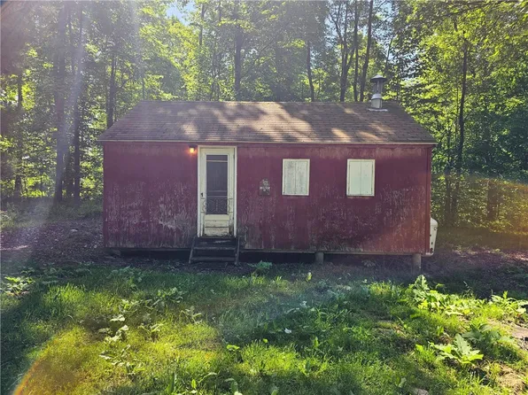 0 Dean Rd, Sandy Lake, PA 16145