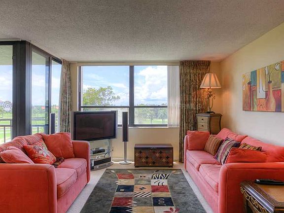 4th image of 6180 Sun Blvd APT 408