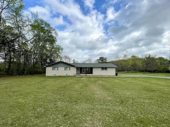 2865 Lee St, Rogersville, AL 35652