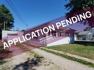 1540 N 9th St, Clinton, IN 47842