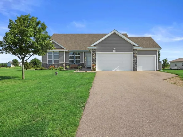 W2762 Fonda Lane, Belleville, WI 53508