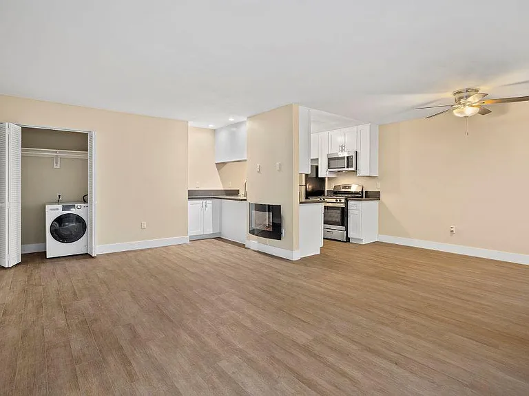 Casa De Marina Apartments — Photo 14
