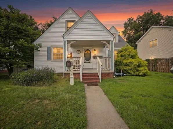 120 Sandpiper Dr, Portsmouth, VA 23704