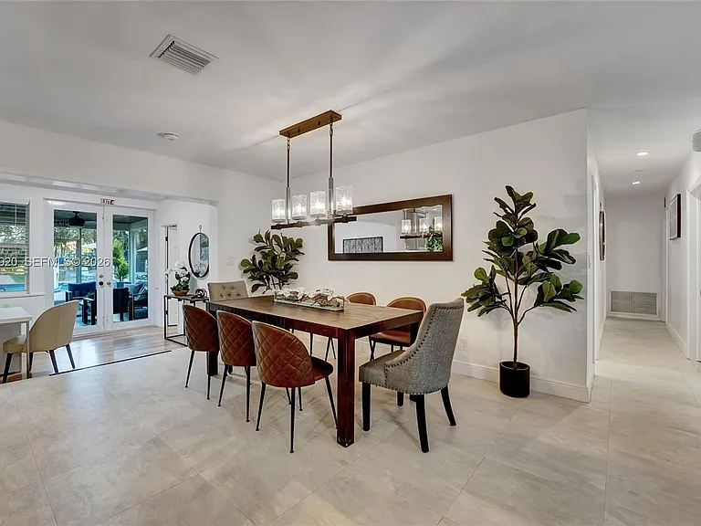 14330 SW 20th St — Photo 48