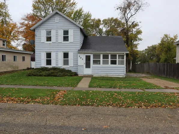 (undisclosed Address), Walnut, IL 61376