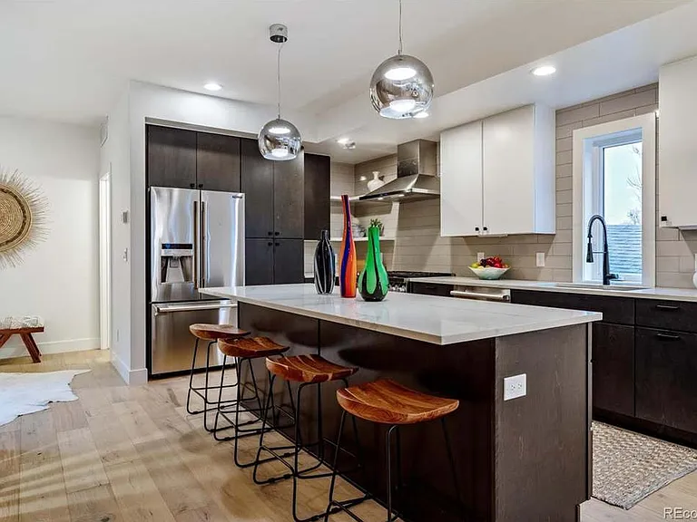 2740 N Clay St — Photo 3