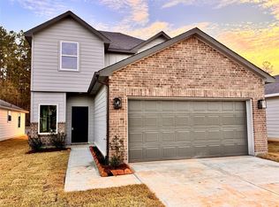 18724 Loom Dr, Conroe, TX 77306