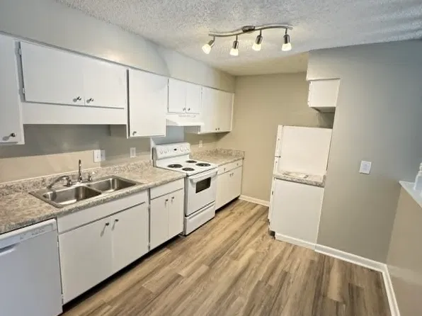 J173-4601 Packard Dr, Nashville, TN