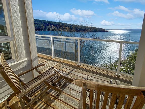 5th image of 2315 Mackinnon Rd #10-C