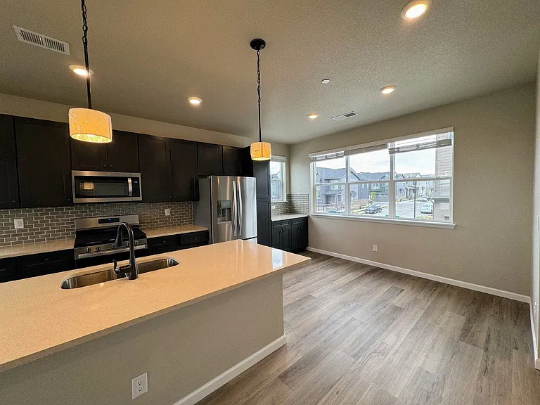 7022 Doncaster Ct — Photo 11