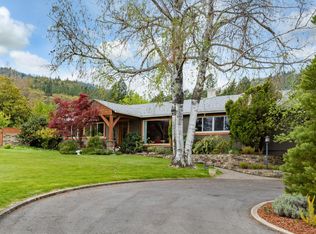 2332 Blue Sky Ln, Ashland, OR