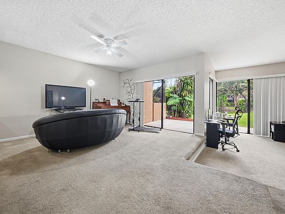 4th image of 22068 Las Brisas Circle