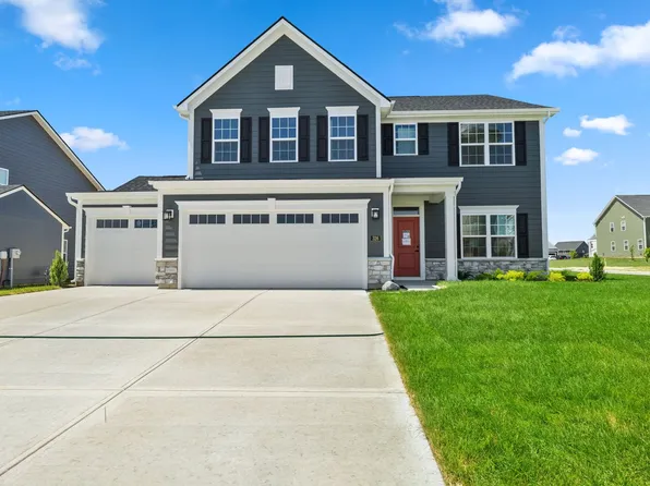 326 McNair Rd, Whiteland, IN 46184