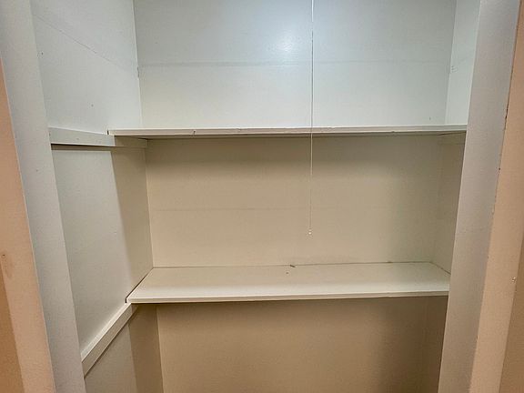 5th image of 3410 Pennsylvania Ave APT 8