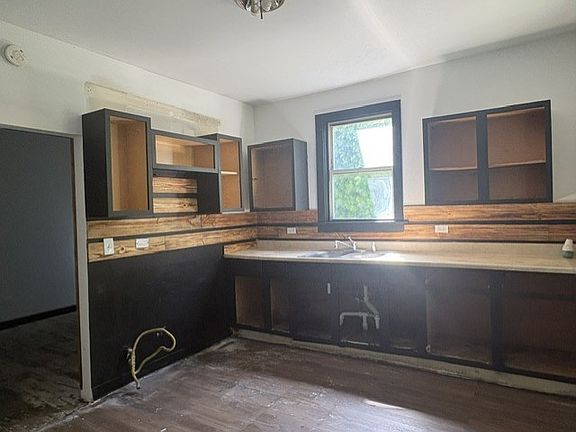 2nd image of 8028 S Normal Ave