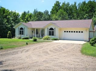 1588 Paradise Ln, Allegan, MI 49010