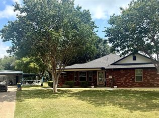224 Autumn Wood Trl, Gun Barrel City, TX 75156