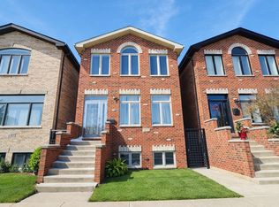 4166 S Emerald Ave, Chicago, IL