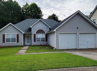5502 Sapphire Cir, Ellenwood, GA 30294