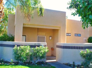 28700 W Natoma Dr, Cathedral City, CA 92234