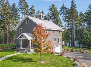 2 Treasure Point Rd, Saint George, ME 04860