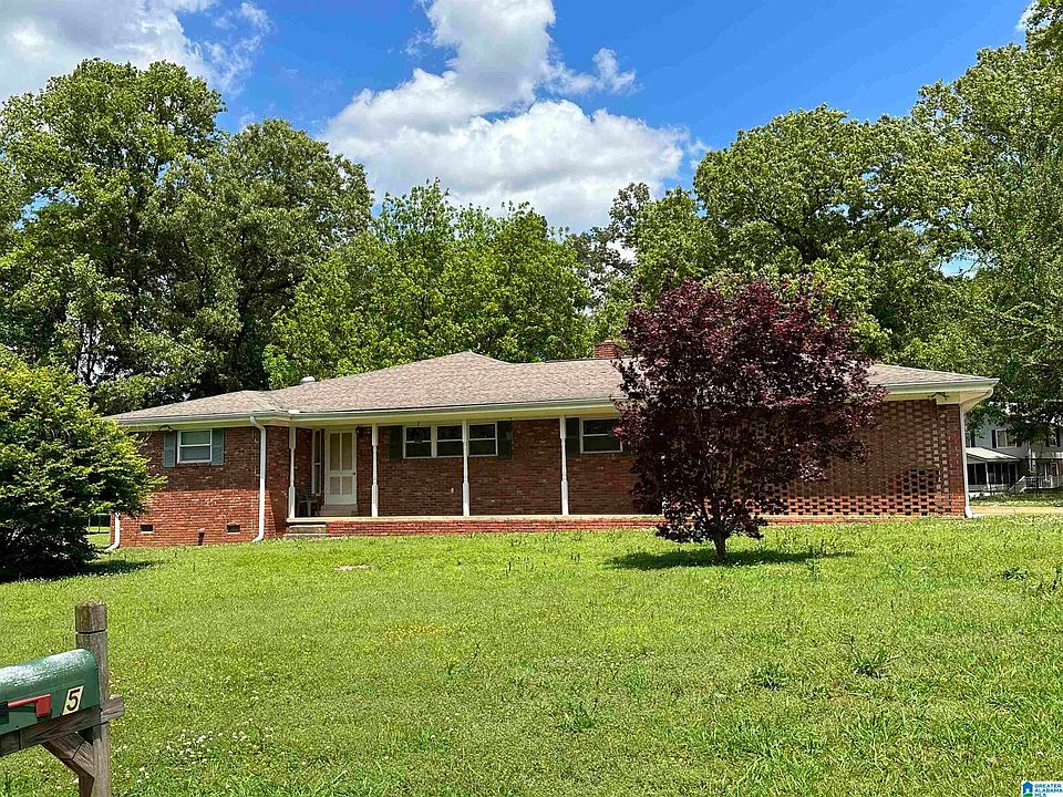 2nd image of 5 Myrtlewood Dr