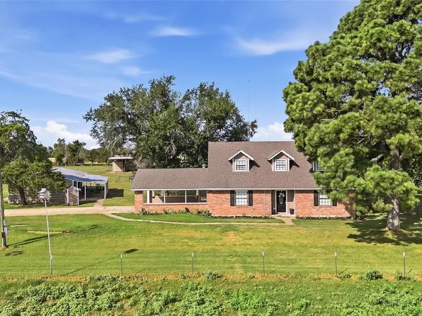 9269 Wheelock Hall Rd, Bryan, TX 77808