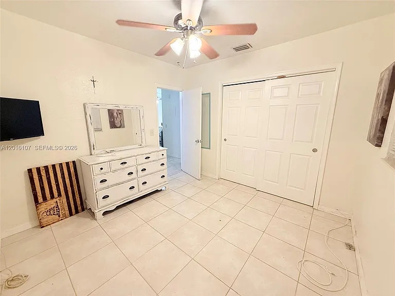 825 S 20th Ave #A — Photo 20