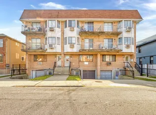 1366 East 92nd Street 201 image 1 of 21