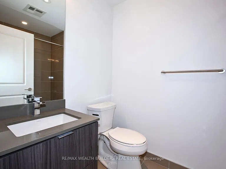 395 Bloor St E #3504 — Photo 24