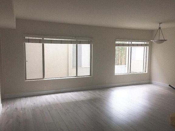 3rd image of 231 N La Peer Dr APT 206