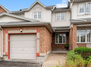 14 Drumso St, Ottawa, ON K1T3Y2