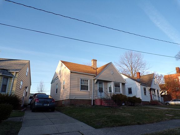 3rd image of 11216 Peony Ave